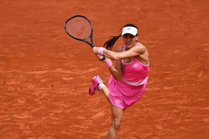 Sorana Cîrstea ocupă locul 10 în clasament și luptă pentru Turneul Campioanelor