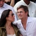 trendul-ingenios-ce-ascunde-imbatranirea,-popular-in-randul-vedetelor.-brad-pitt-s-a-alaturat-tendintelor