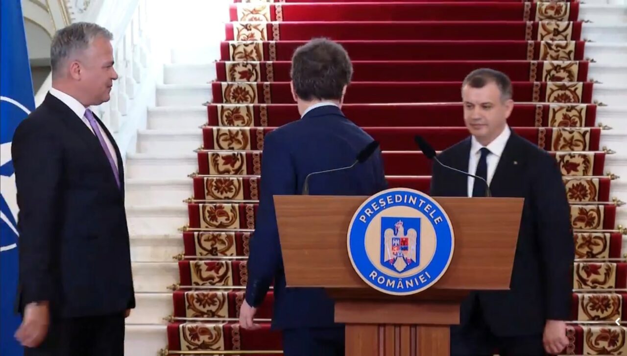 eugen-tomac-explica,-in-exclusivitate-pentru-gandul,-de-ce-nu-a-mai-ajuns-la-vot-in-parlament-dezminte-scenariile-ca-ar-fi-fost-doar-un-iepure-pentru-ca-nicusor-dan-sa-castige-timp.-ce-i-ureaza-lui-adrian-vestea,-noul-premier-desemnat