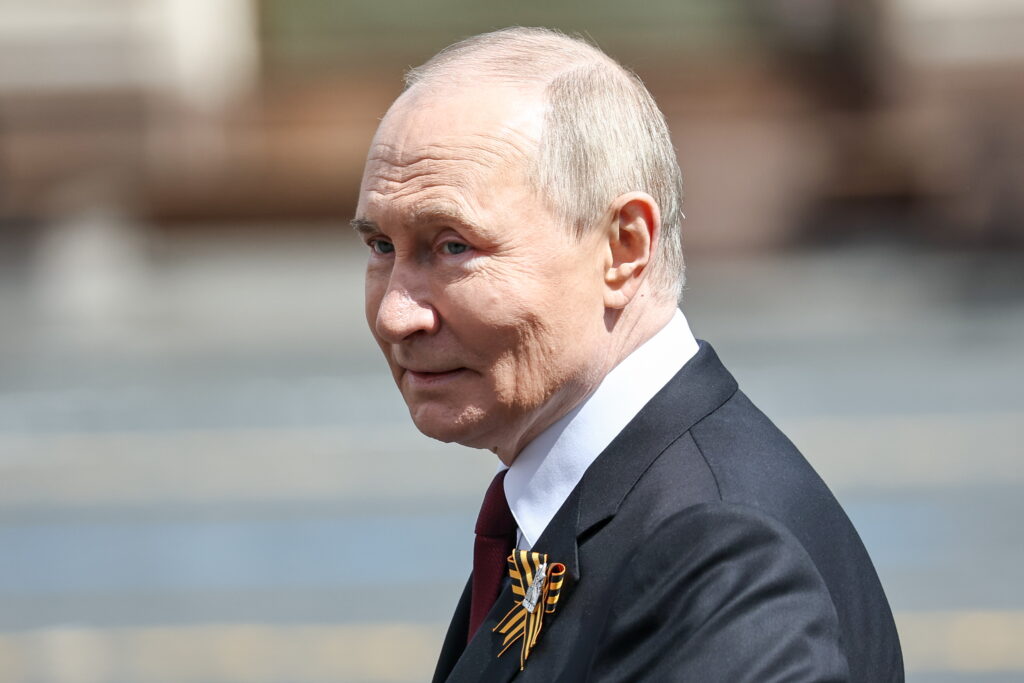 rusia-ia-in-calcul-reducerea-varstei-de-munca-la-12-ani-pentru-a-combate-criza-fortei-de-munca
