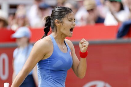 Emma Răducanu a strigat la antrenor după pierderea setului cu 0-6