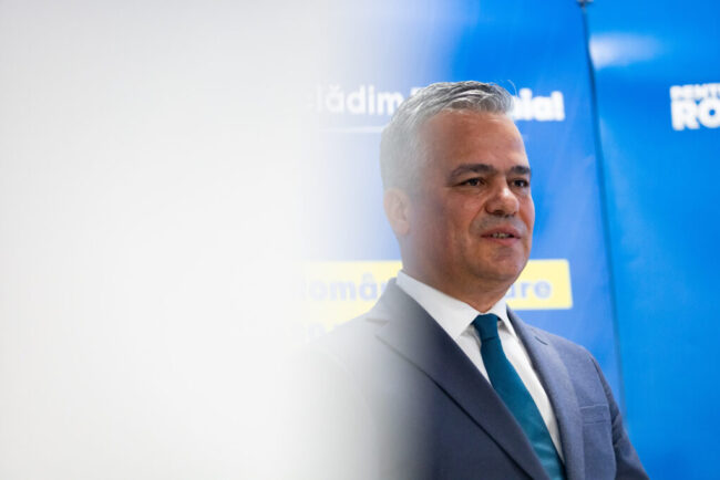 adrian-vestea:-sa-vedem-daca-nu-dorm-pe-o-ureche-si-astept-sa-ajung-in-2028.-premierul-desemnat-vrea-sa-fie-evaluat-periodic
