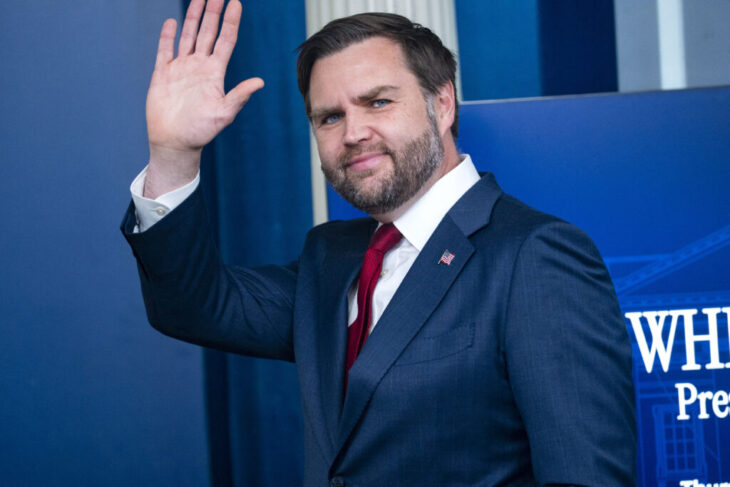 vance-spune-ca-spera-sa-publice-in-aceasta-saptamana-textul-acordului-pentru-oprirea-razboiului-din-iran