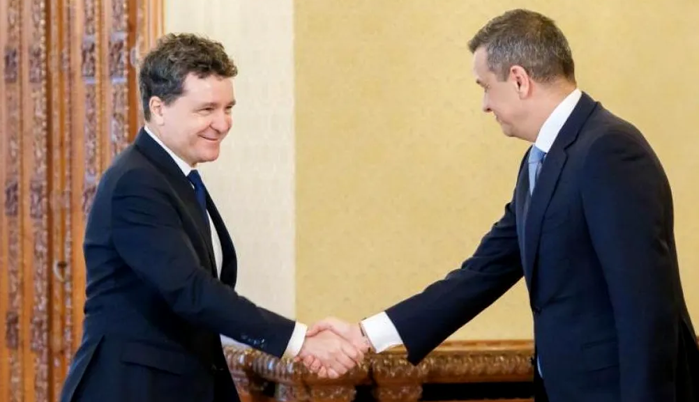 stenograme-incendiare-de-la-psd.-sorin-grindeanu-a-dat-atacul-total-la-usr-si-bolojan:-sa-si-l-ia-pe-bolojan-in-brate-si-sa-stea-stransi-uniti-in-jurul-marelui-carmaci