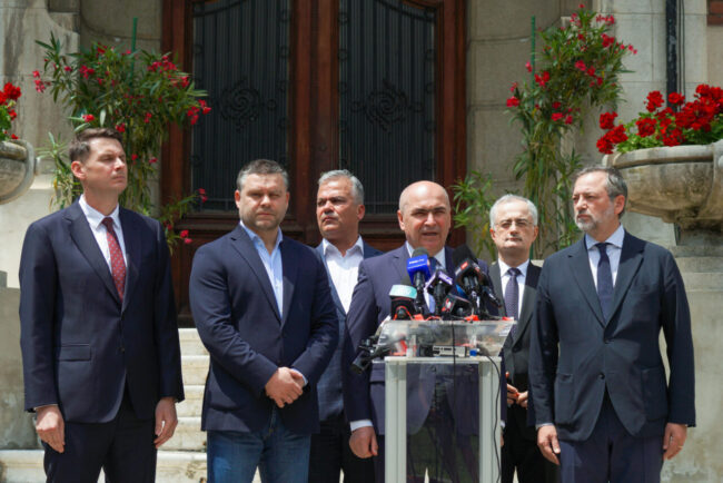 surse-aripa-bolojan-din-pnl-ar-fi-majoritara-si-va-decide-excluderea-lui-vestea-ar-fi-stabilit-si-calendarul.-joi,-consiliu-national-si-duminica-congres-extraordinar-pentru-votul-final