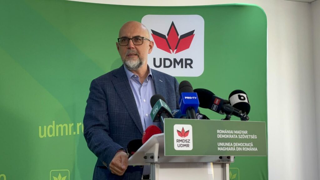 kelemen-hunor-catre-maghiari:-„in-spatele-lui-vestea-ar-aparea-o-majoritate-incerta,-opaca-si-inacceptabila.-ce-guvern-vrea-udmr