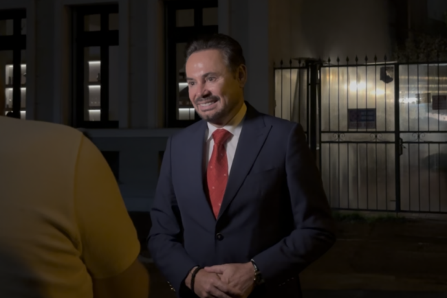 gheorghe-falca,-anunturi-despre-adrian-vestea,-in-fata-restaurantului-unde-a-petrecut-cu-sustinatorii-lui-bolojan
