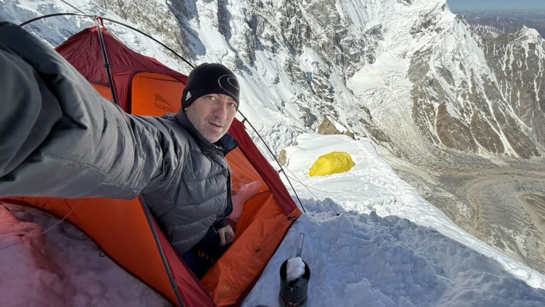 alpinistul-horia-colibasanu-pleaca-intr-o-noua-expeditie-temerara-pe-gasherbrum-ii.-mai-are-de-cucerit-trei-optmiari