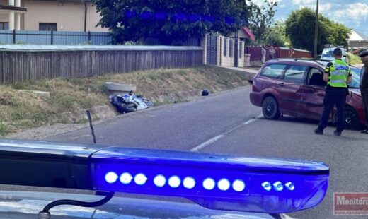 accident-teribil-in-judetul-botosani.-un-sofer-de-82-de-ani-a-fost-la-un-pas-sa-ucida-un-motociclist-printr-o-manevra-nesabuita
