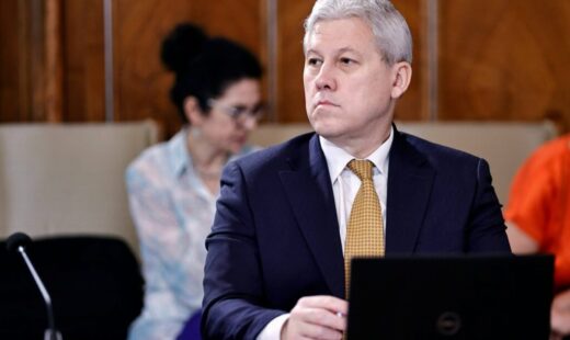 catalin-predoiu-avertizeaza:-„ca-urmare-a-lipsei-unui-guvern-cu-mandat-deplin,-romania-risca-sa-piarda-trenul-noii-harti-economice-a-europei”