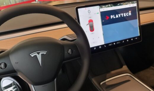 tesla,-acuzata-ca-a-umflat-datele-despre-full-self-driving-pentru-aprobarea-in-europa:-noua-controversa-care-loveste-compania-lui-elon-musk