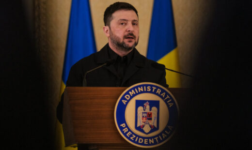 zelenski-ameninta-belarusul-cu-actiuni-militare-daca-nu-opreste-sprijinul-pentru-rusia