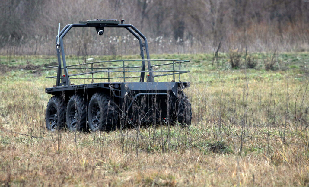 robotii-in-razboi.-cum-schimba-dronele-terestre-de-inalta-tehnologie-campul-de-lupta