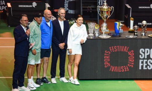 cum-a-numit-o-darren-cahill-pe-simona-halep-dupa-ce-l-a-invitat-la-retragerea-de-la-cluj