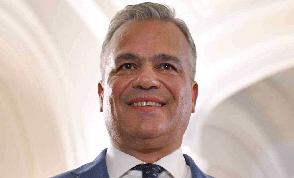 vestea-a-depus-lista-guvernului-si-cere-vot-rapid:-romania-nu-isi-mai-permite-sa-piarda-timp