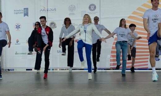 nadia-comaneci-asaltata-de-copii-in-statele-unite-chiar-in-orasul-in-care-locuieste-ce-s-a-intamplat-acolo