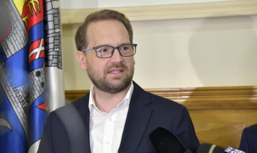 reactia-lui-dominic-fritz,-dupa-caderea-guvernului-vestea:-avem-nevoie-urgent-de-consultari-transparente