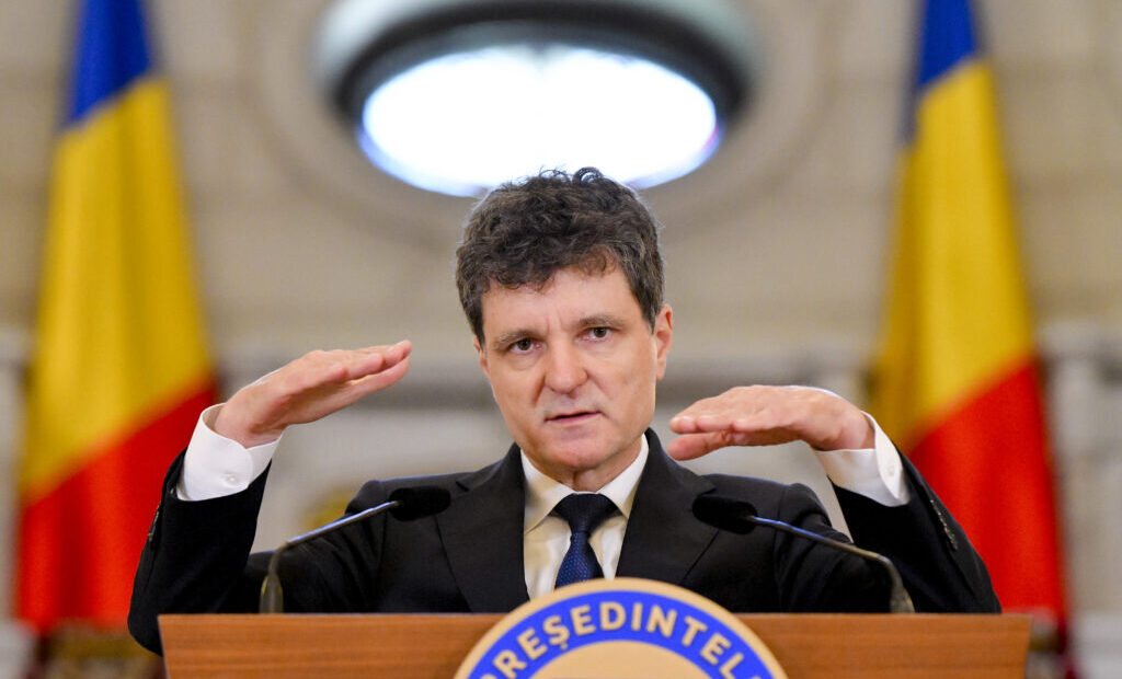 consultari-la-palatul-cotroceni.-nicusor-dan-cere-intelegeri-pe-o-majoritate-parlamentara-|-grindeanu-spune-ca-psd-este-gata-sa-isi-asume-guvernarea-|-simion:-fara-aur-nu-se-poate-|-propunerea-pnl-este-pactul-national