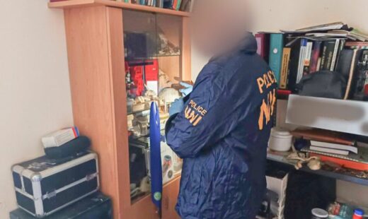 odioasa-poveste-a-unui-canibal-angajat-la-un-spital-din-budapesta-/-impatimit-colectionar-(si-consumator!)-de-parti-anatomice-umane