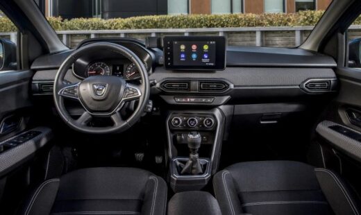 dacia-sandero-dupa-200.000-km:-ce-probleme-apar-cel-mai-des-si-cand-inca-merita-pastrata
