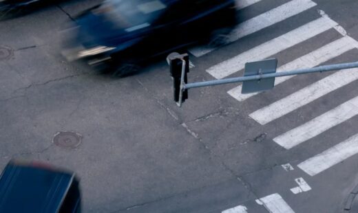 pietonii-prinsi-de-politistii-din-iasi-traversand-neregulamentar-strada-au-fost-sanctionati.-controalele-vor-continua-si-in-perioada-urmatoare
