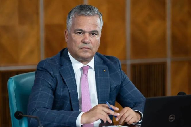 guvernul-adrian-vestea-a-picat-in-parlament.-nu-a-primit-votul-de-incredere
