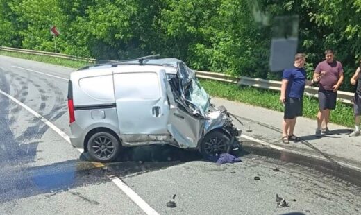 impact-devastator-intre-un-tir-si-o-masina-in-judetul-iasi.-un-barbat-de-63-de-ani-a-murit-–-update