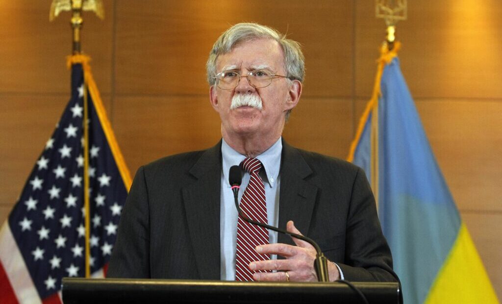 john-bolotn,-un-fost-consilier-al-presedintelui-trump-a-pledat-vinovat-intr-un-caz-de-gestionare-gresita-a-unor-documente-clasificate