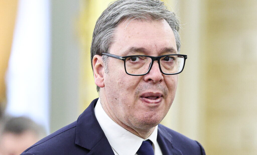 presedintele-serbiei,-aleksandar-vucic,-anunta-ca-va-demisiona-si-va-convoca-alegeri-anticipate