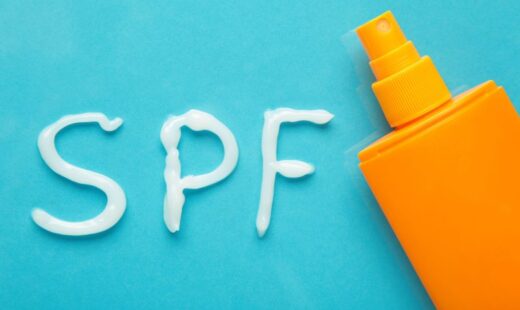 spf,-uva-si-uvb:-care-sunt-diferentele-si-cum-alegi-corect-crema-de-protectie-solara