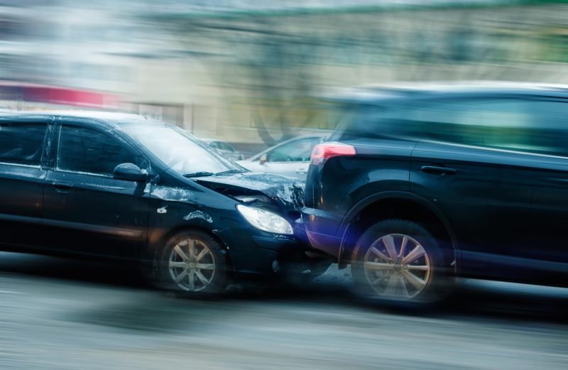 luna-si-orele-la-care-au-loc-cele-mai-multe-accidente-rutiere.-cum-poti-evita-cele-mai-frecvente-pericole-din-trafic