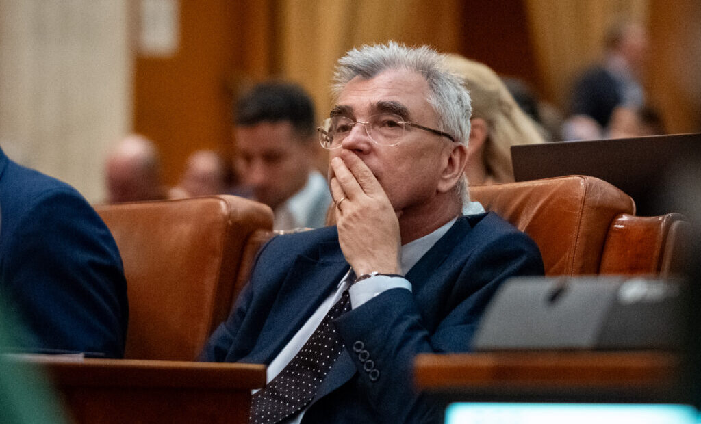 petrisor-peiu:-aur-isi-doreste-alegeri-anticipate-/-pana-in-2028-nu-se-poate-construi-o-majoritate-stabila