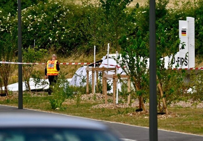 un-avion-de-mici-dimensiuni-s-a-prabusit-in-estul-frantei-/-toate-cele-11-persoane-aflate-la-bord-au-murit