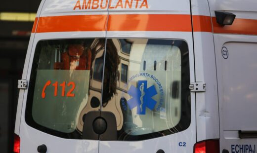 un-barbat-de-72-de-ani-a-fost-resuscitat-dupa-ce-a-intrat-in-stop-cardio-respirator-intr-un-taxi,-la-iasi