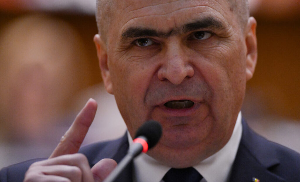 bolojan:-sistemul-pervertit,-alcatuit-din-retele-de-interese-care-se-sustin-reciproc.-poate-fi-si-un-sistem-mafiot