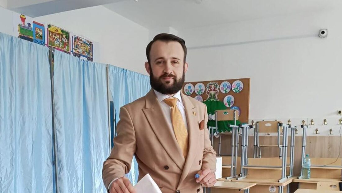 consilierul-local-aur,-alexandru-resmirita,-a-ridicat-mai-multe-probleme-privind-traficul,-parcarile-si-proiectele-de-infrastructura-in-sedinta-consiliului-local-iasi