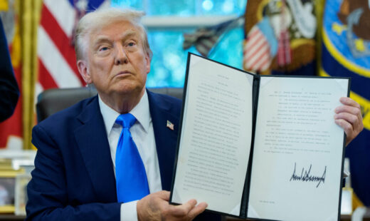 trump-declara-ziua-nationala-a-scoicilor-si-ii-invita-pe-pescari-sa-voteze-republicani:-altfel-nu-veti-mai-pescui-niciodata