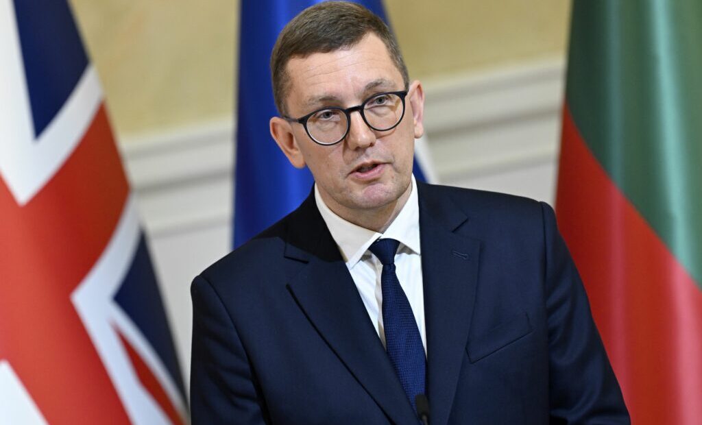 premierul-estoniei-avertizeaza:-cheltuielile-pentru-aparare-ar-fi-mai-mari-daca-esuam-sa-l-descurajam-pe-putin