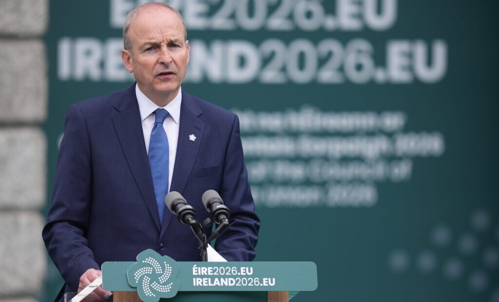 scandal-exploziv-in-irlanda-din-cauza-vanzarilor-continue-de-alumina-catre-rusia