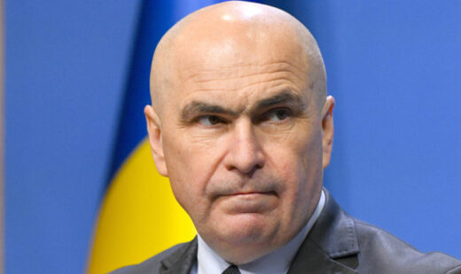 bolojan,-mesaj-de-ziua-independentei-sua:-am-incredere-in-viitorul-relatiei-dintre-tarile-noastre