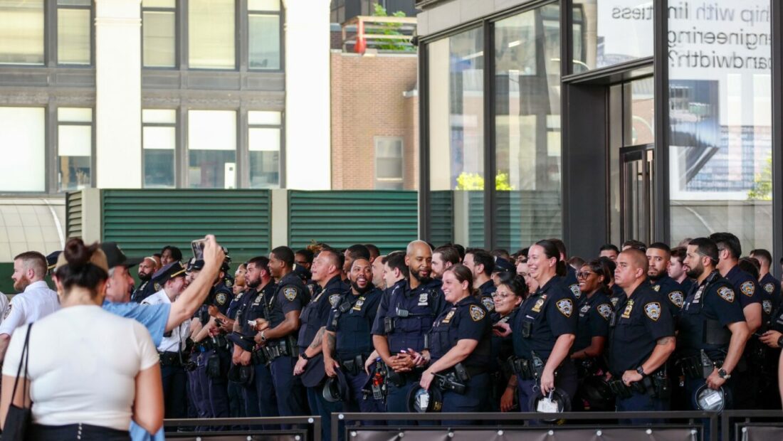 nunta-care-a-blocat-new-york-ul:-ce-naiba-e-asta?.-peste-200-de-politisti-pazesc-evenimentul