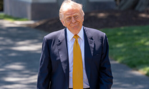 trump-multumeste-fifa-dupa-ce-cartonasul-rosu-acordat-unui-jucator-american-a-fost-anulat