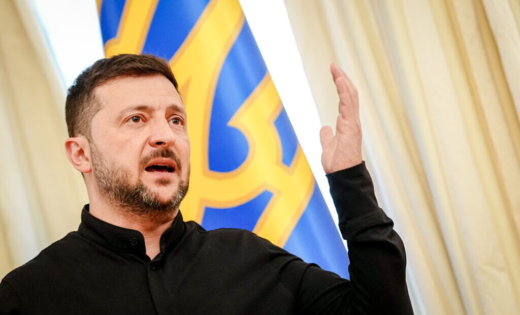 rusia-pregateste-un-nou-atac-masiv-asupra-ucrainei,-avertizeaza-zelenski