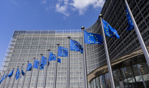 comisia-europeana-pregateste-reforme-ale-procesului-de-extindere-a-ue-inaintea-summitului-din-octombrie