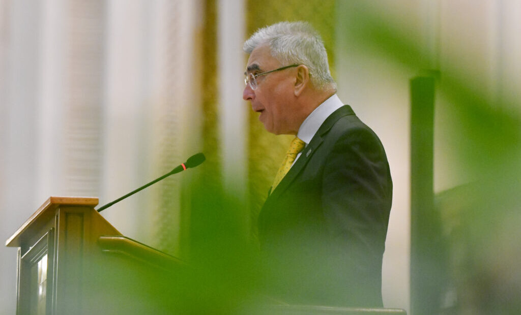 petrisor-peiu-reactioneaza-la-acuzatiile-lansate-de-sorin-grindeanu:-hotul-care-striga-hotii