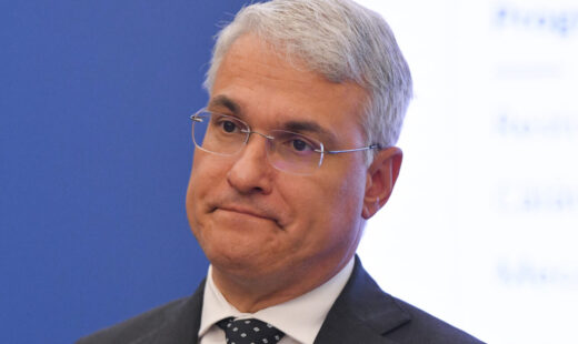informatii-noi-despre-relocarea-batranilor-din-azilele-groazei-din-bihor.-un-om-care-ar-fi-fost-luat-cu-forta-de-fapt-nu-mai-vrea-sa-se-intoarca-in-dumbrava