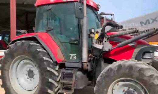 galerie-foto:-cat-mai-costa-un-tractor-second-hand-acum,-in-iulie-2026.-cate-ore-a-fost-folosit-utilajul-fabricat-in-2012