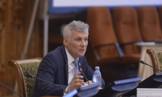 liderul-senatorilor-psd-lanseaza-acuzatii-la-adresa-pnl-si-aur:-bolojan-s-a-inteles-cu-simion-pentru-anticipate
