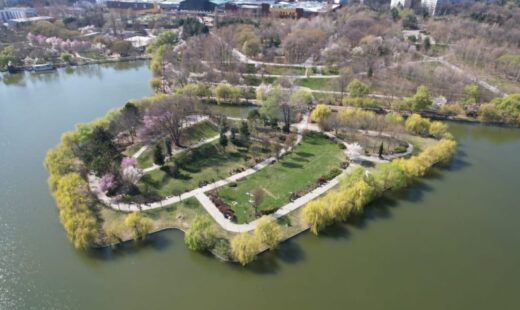 unde-poti-face-plaja-gratis-in-bucuresti.-locurile-unde-oamenii-se-bronzeaza-ca-pe-litoral