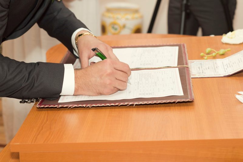 noua-lege-a-actelor-de-stare-civila-a-intrat-in-vigoare.-ce-drept-nou-au-primit-avocatii